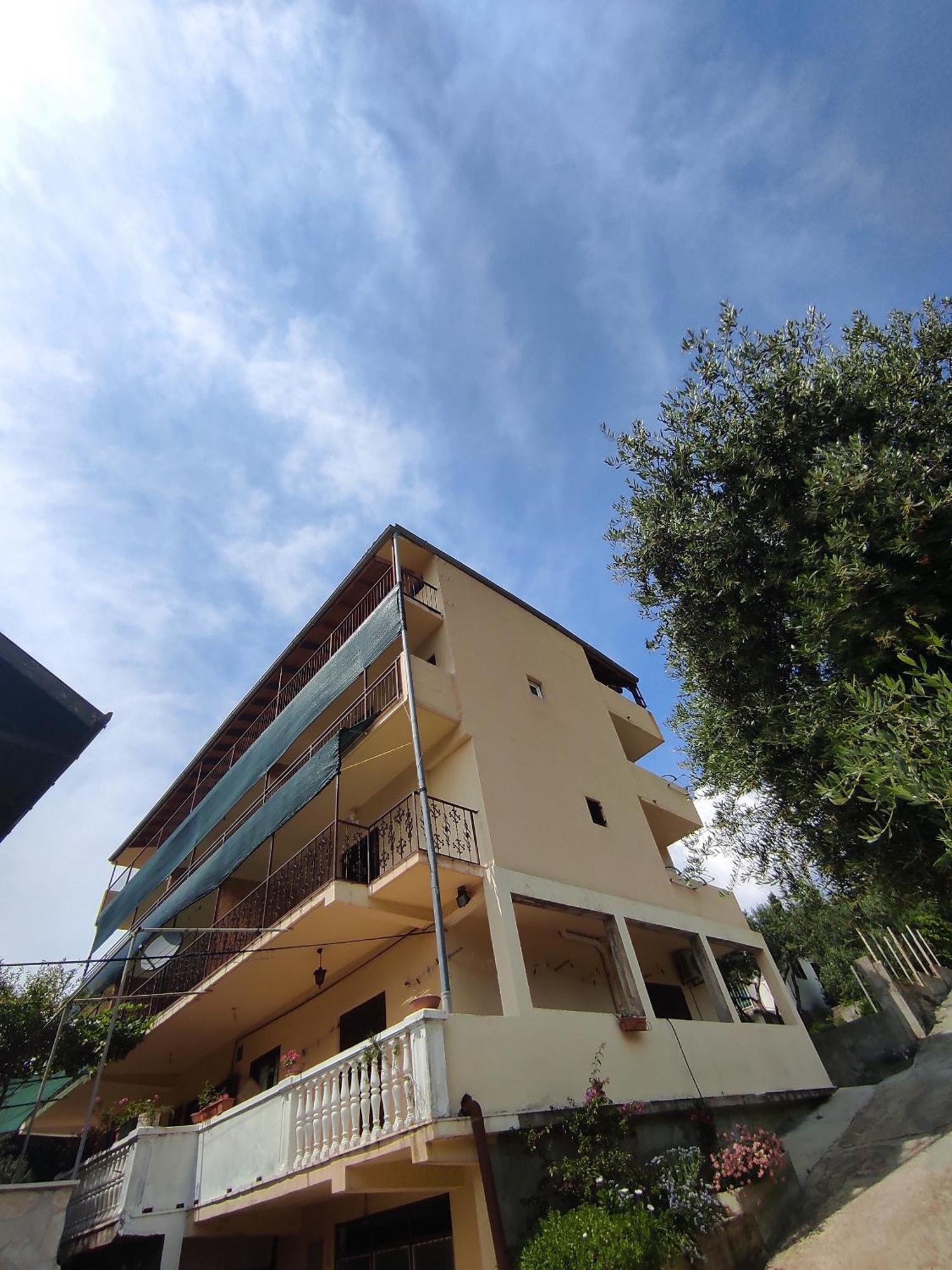 Apartments Dalmatin Zuljana Luaran gambar