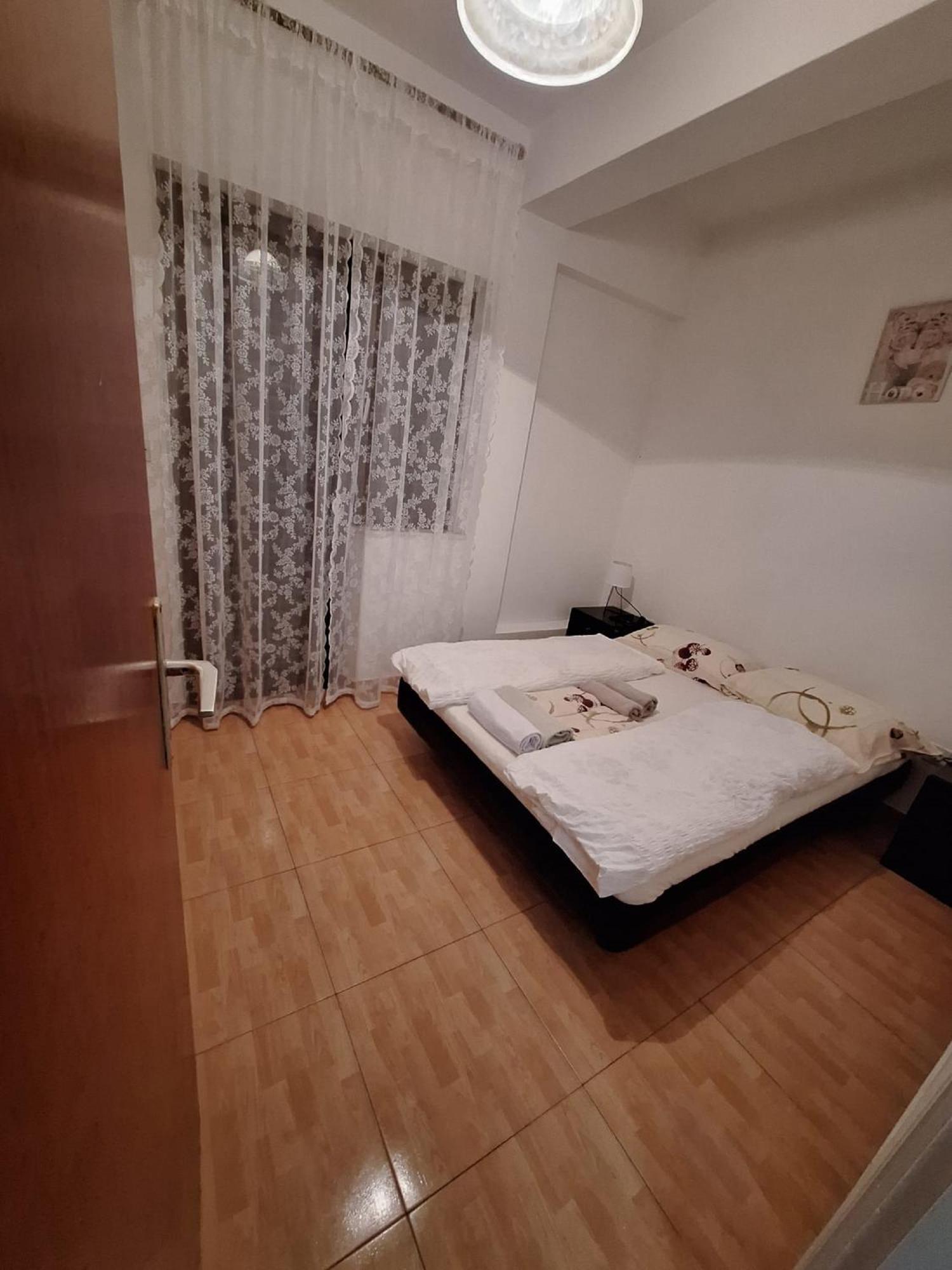 Apartments Dalmatin Zuljana Luaran gambar