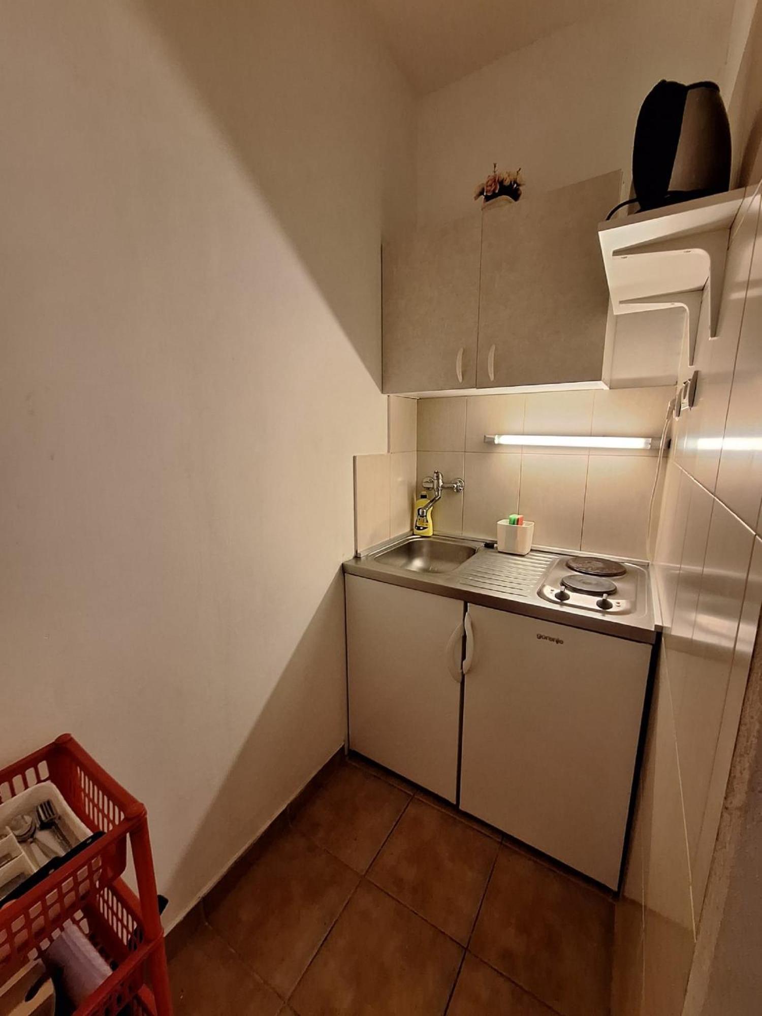 Apartments Dalmatin Zuljana Luaran gambar